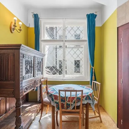 Spacious 2br 2ba In The Heart Of Апартаменты